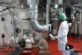 هشدار اطلاعات درباره خارج شدن اورانیوم از ایران | تصمیم‌گیری درباره اورانیوم، تصمیم درباره «بود و نبود ایران تاریخی» است