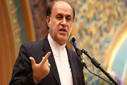 ببینید | رونمایی نایب رئیس مجلس از بمب اتم ایران روی آنتن تلویزیون