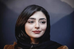 واکنش تند هستی مهدوی‌فر به سفیر ژاپن؛ «اصلاً این مرتیکه رو ندیدم»