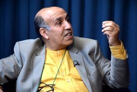 دولت از تورم بعد جنگ جلوگیری کند | خط قرمز حفظ منافع ملی است | تندروها حامیان جدی تداوم تنش هستند | کاسبان تحریم محدودتر می‌شوند
