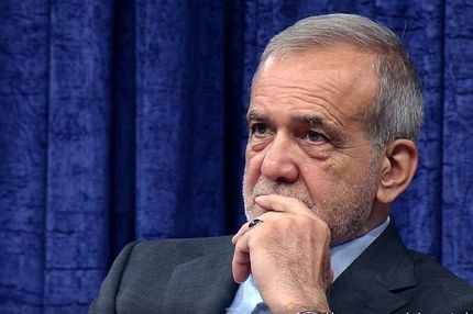 رئیس جمهوری: وقتی جایی مشکل وجود دارد یعنی ما نتوانستیم کاری کنیم/ پزشکیان به روحانی چه گفته بود؟
