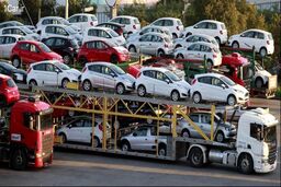 قیمت خودروهای وارداتی چقدر کاهش یافت؟