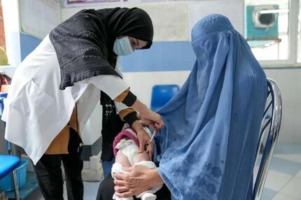 ماماهای افغانستان مخفیانه به کار خود ادامه می‌دهند