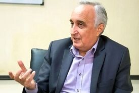 موسی غنی‌نژاد به مذاکره‌کنندگان: به جای تکیه بر «حق مسلم»، پیگیر منافع ملی ایران باشد