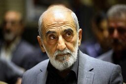 شریعتمداری:  پذیرش شرایط ۱۰گانه ایران از سوی آمریکا یک پیروزی بزرگ است