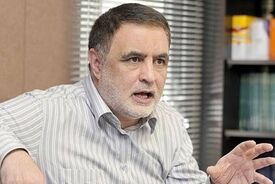 ایمانی: کنترل تنگه هرمز می‌تواند معادله تحریم ایران را برهم بزند