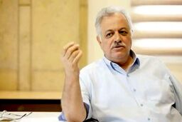 احمد شیرزاد: کسی قادر به پیش‌بینی رویدادهای جنگی ـ مذاکراتی نیست