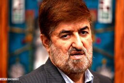 علی مطهری: نفتی به ترامپ می‌دهیم که دودمانش را بسوزاند