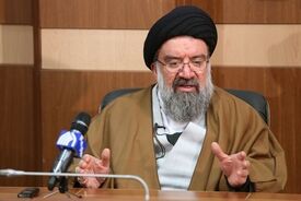 سید احمد خاتمی: با توان بازدارندگی، دفاعی و اطلاعاتی مان می‌توانیم ترامپ را بیچاره کنیم