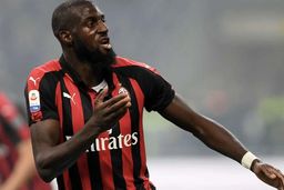 بازیکن میلان ایتالیا در پرسپولیس تهران؟