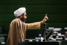 ادعای یک نماینده: انتخابات مجازی هیئت رئیسه مجلس فاقد وجاهت قانونی است