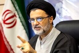 سردبیر سایت اصولگرا به نبویان: نه امانت‌دار نظام بودید، نه تقوای فردی و سیاسی دارید
