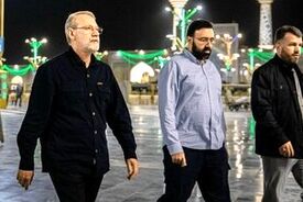 تصویری از تابوت علی لاریجانی و فرزندش در معراج شهدای تهران
