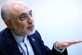 ایران در میانه سه قدرت؛ راهبرد توازن هوشمند از نگاه علی‌اکبر صالحی