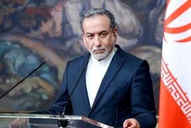 عراقچی: دخالت در مدیریت ایران بر تنگه هرمز تنش‌ها را تشدید می‌کند | تنگه هرمز ظرف ۳۰ روز به ظرفیت پیش از جنگ بازمی‌گردد
