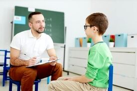 صحبت کردن با کودکان را در زمان بحران فراموش نکنید