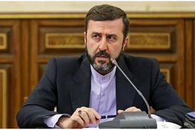 غریب‌آبادی: از امشب خاتمه محاصره دریایی آمریکا علیه ایران آغاز می‌شود