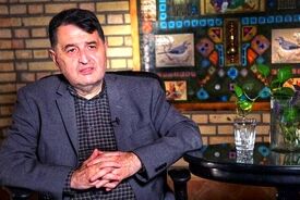  تفرشی: باید قبل از آغاز مجدد جنگ وارد مذاکره شویم 