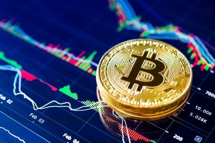 قیمت بیت کوین و ارز‌های دیجیتال امروز دوشنبه ۱۷ فروردین ۱۴۰۵ + جدول