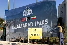 رویترز: فرمانده ارتش پاکستان محاصره دریایی آمریکا را مانع مذاکرات می‌داند