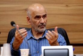 فرشاد مومنی: چهارپنجم درآمد ارزی نفتی ایران در دوره پس از جنگ حاصل شده است