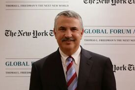  توماس فریدمن: این ترامپ است که در جنگ با ایران هیچ برگ برنده‌ای ندارد