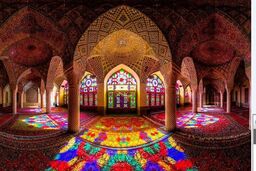 چه بلایی سر فرش‌های مسجد نصیرالملک می‌آید؟