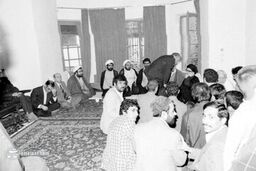 جزئیات جلسات مخفی شورای انقلاب در منزل آیت‌الله طالقانی +عکس‌