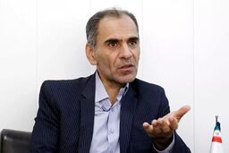  کامران ندری: باید انحصارهایی که طی چند دهه گذشته در اقتصاد ما به‌وجود آمده است، به‌تدریج از بین برود
