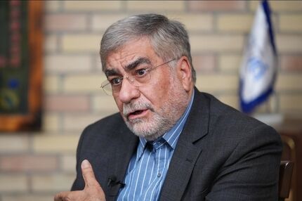 علی جنتی: احتمال حمله آمریکا به کوه کلنگ با «مادر همه بمب‌ها» پیش از انتخابات