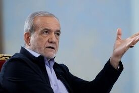 پزشکیان خطاب به کشورهای منطقه: اجازه ندهید دشمنان ما جنگ را از کشورهای شما اداره کنند