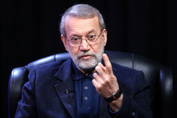 عکس | مزار شهید علی لاریجانی 
