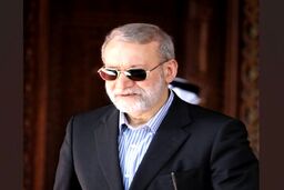 کنایه لاریجانی به کاخ سفید با عکسی از سید حسن نصرالله
