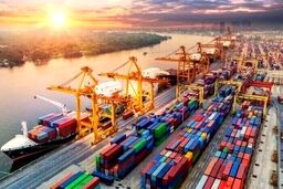 نبرد غول‌های چینی در اقتصاد | رتبه‌بندی بزرگ‌ترین صادرکنندگان جهان در سال ۲۰۲۵