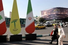 گلایه اصولگرا از تندروها: ایران، لبنان را رها نکرده بود اما به مسئولان کشور تهمت زدید
