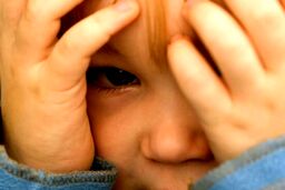 اثرات روانی جنگ در گروه‌های سنی مختلف کودکان