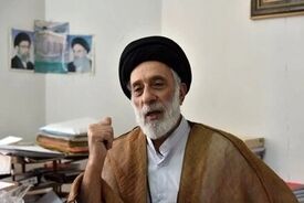 سید هادی خامنه‌ای: آقا مجتبی در طول مدت مسئولیت پدر، تمام مراحل را دیده و تجربه کرده است