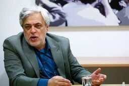 محمد مهاجری: مخالفان آتش‌بس و مذاکره حتی برای رهبری تعیین‌تکلیف می‌کنند 