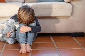علائم اضطراب در کودکان ۷ تا ۱۲ ساله