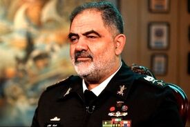 فرمانده نیروی دریایی ارتش: به زودی، سلاحی را از ما خواهند دید که خیلی از آن وحشت دارند و بیخ گوش‌شان است