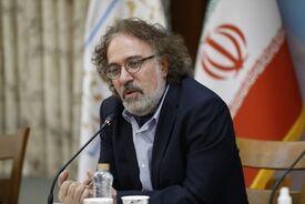 پیشنهاد استاد دانشگاه تهران: در شرایط جنگی باید اختیارات مجلس به دولت برسد