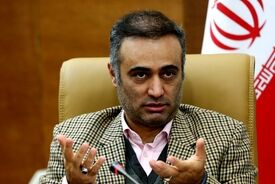 امیر دبیری‌مهر: دانشگاه چیزی جدا از جامعه نیست / باید اجازه داد فریاد‌های دانشجو به گوش جامعه برسد 