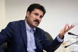 انتقاد معاون پزشکیان از اظهارنظرهای تندروها و دوقطبی‌سازی بر سر حجاب
