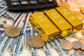 کف قیمت دلار ۱۵۵ هزار تومان و کف قیمت طلا ۱۴ میلیون تومان است