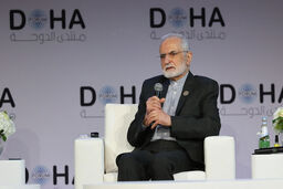 در بمباران تهران، دکتر کمال خرازی وزیر خارجه اسبق ایران بشدت مجروح شد