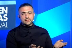 مدیر هوش مصنوعی مایکروسافت: بیشتر مشاغل اداری تا ۱۸ ماه آینده از بین می‌روند