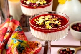 محلبی شیرخشک؛ دسر خوشمزه و مقوی برای ماه رمضان
