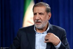 واکنش نماینده مجلس به تهدیدات نظامی آمریکا: هیچ غلطی نمی‌توانند بکنند؛ ترامپ «پرت و پلا» می‌گوید