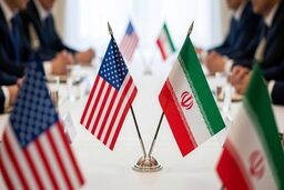 حمله کیهان به تیم مذاکره: دشمن در عرصه دیپلماتیک از ما قوی‌تر عمل کرده است