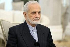 عکس | سنگ‌قبر کمال خرازی و همسرش 